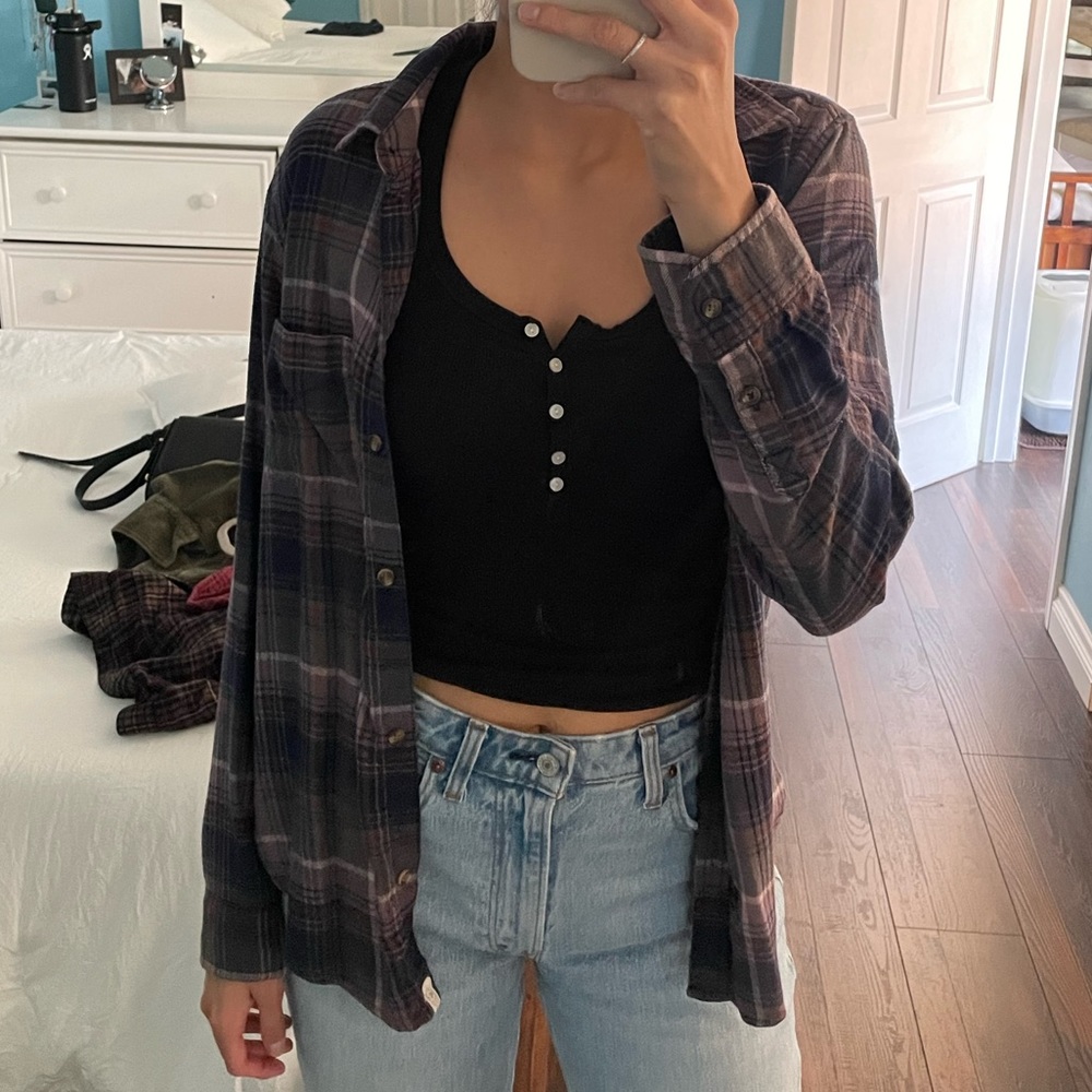 American Eagle Outfitters Button Down Shirt